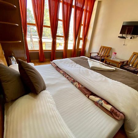 Hotel Mansarovar Inn Munsyari Eksteriør billede