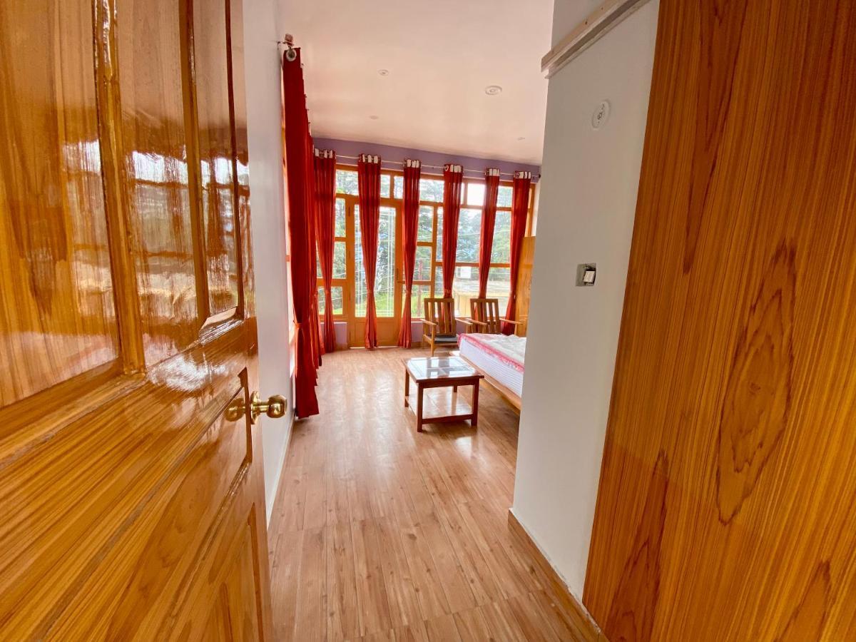 Hotel Mansarovar Inn Munsyari Eksteriør billede