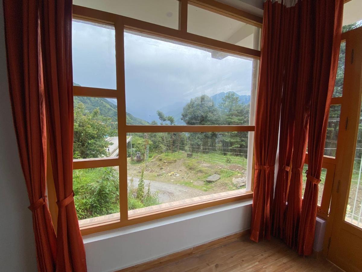 Hotel Mansarovar Inn Munsyari Eksteriør billede